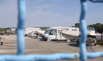 Caravan and boat depot / storage