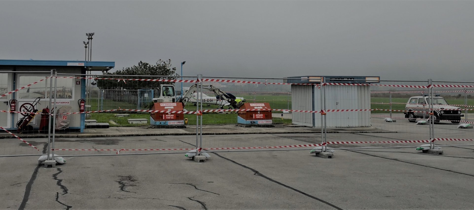 Fuel manipulating platform in reconstruction 